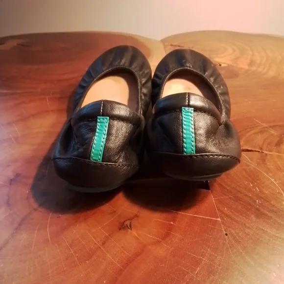 Tieks by Gavrieli Matte Black Leather Ballet Flats - 5 - Picture 10 of 16